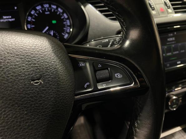 Skoda Octavia III (A7) с пробегом 2016 года, цена 1 500 000 рублей, 137889 км, лифтбек, Автокод Объявления