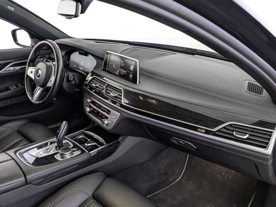 BMW 7 серии VI (G11/G12) Рестайлинг Москва  - изображение 11