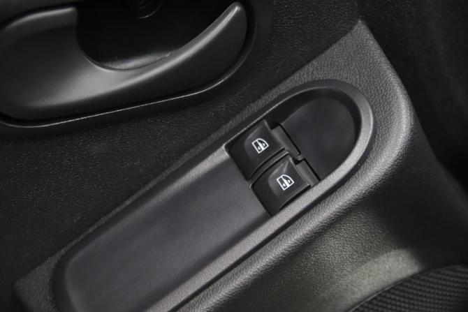 Renault Duster I Рестайлинг с пробегом 2019 года, цена 1 385 850 рублей, 156757 км, внедорожник, Автокод Объявления