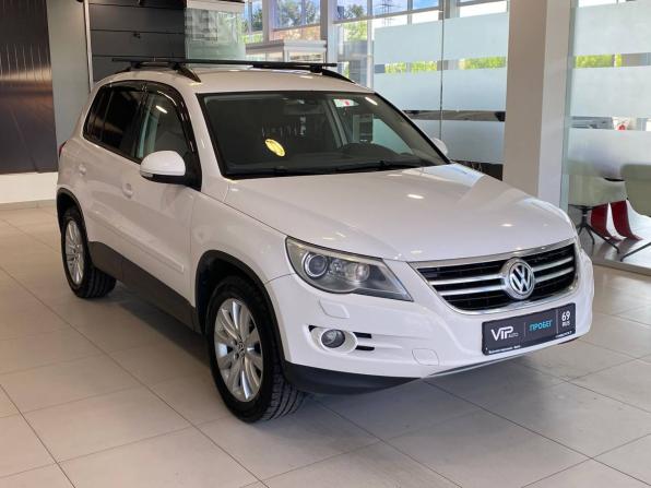 Volkswagen Tiguan I с пробегом 2009 года, цена 997 000 рублей, 208010 км, внедорожник, Автокод Объявления
