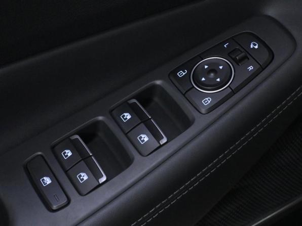 Hyundai Santa Fe IV Рестайлинг с пробегом 2022 года, цена 3 465 000 рублей, 35900 км, внедорожник, Автокод Объявления