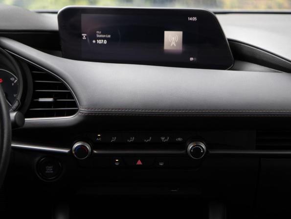 Mazda 3 IV (BP) с пробегом 2020 года, цена 2 068 000 рублей, 104920 км, седан, Автокод Объявления