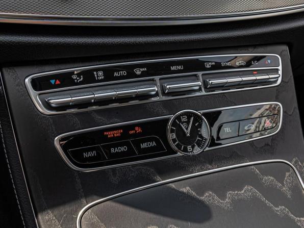 Mercedes-Benz E-Класс V (W213 S213 C238) с пробегом 2020 года, цена 2 940 000 рублей, 85779 км, седан, Автокод Объявления