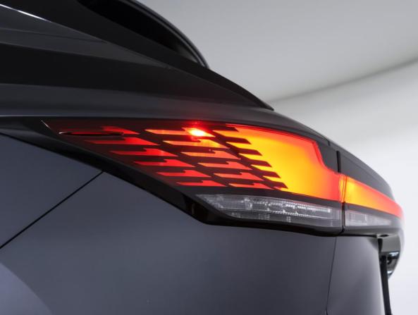Lexus RX V с пробегом 2023 года, цена 9 190 000 рублей, 36395 км, внедорожник, Автокод Объявления
