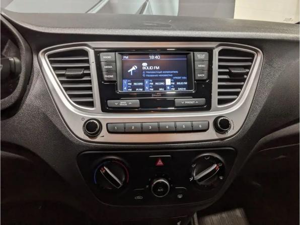Hyundai Solaris II Рестайлинг с пробегом 2021 года, цена 1 549 000 рублей, 87464 км, седан, Автокод Объявления
