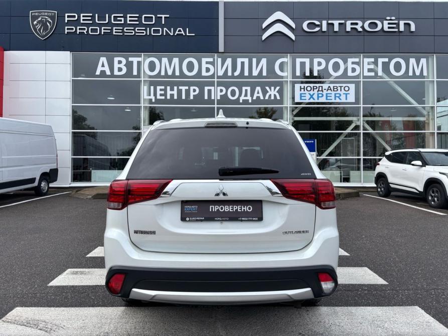 Mitsubishi Outlander III Рестайлинг 2 Тверь  - изображение 6