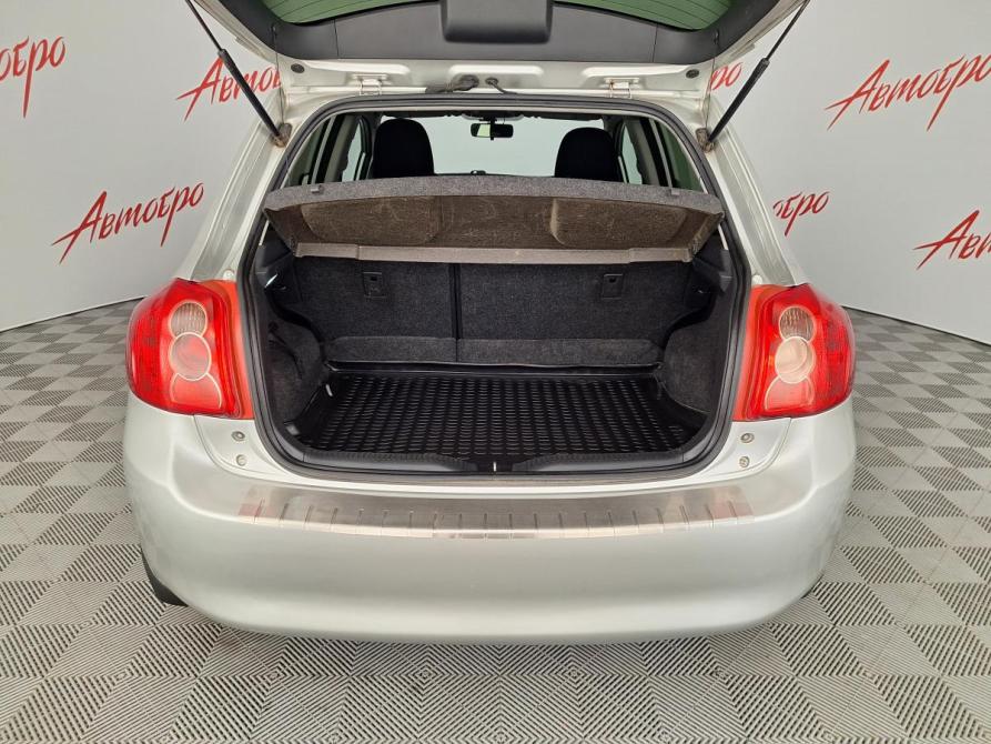 Toyota Auris I Псков  - изображение 18