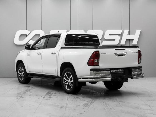 Toyota Hilux VIII с пробегом 2017 года, цена 3 720 000 рублей, 259882 км, offers.body_type.unknown, Автокод Объявления