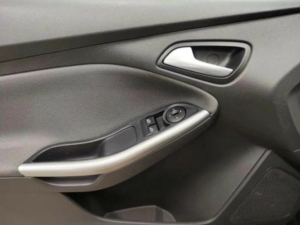 Ford Focus III с пробегом 2012 года, цена 704 520 рублей, 198098 км, хэтчбек, Автокод Объявления