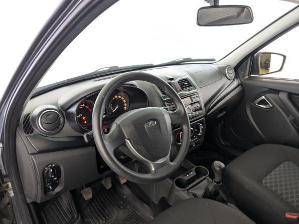 Lada (ВАЗ) Granta I Рестайлинг с пробегом 2024 года, цена 899 000 рублей, 38038 км, седан, Автокод Объявления