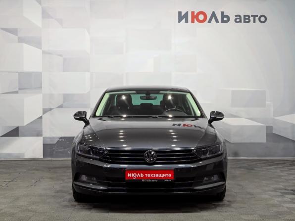 Volkswagen Passat B8 с пробегом 2019 года, цена 1 990 000 рублей, 160907 км, седан, Автокод Объявления
