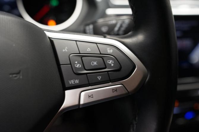 Volkswagen Tiguan II Рестайлинг с пробегом 2020 года, цена 2 974 000 рублей, 66045 км, внедорожник, Автокод Объявления