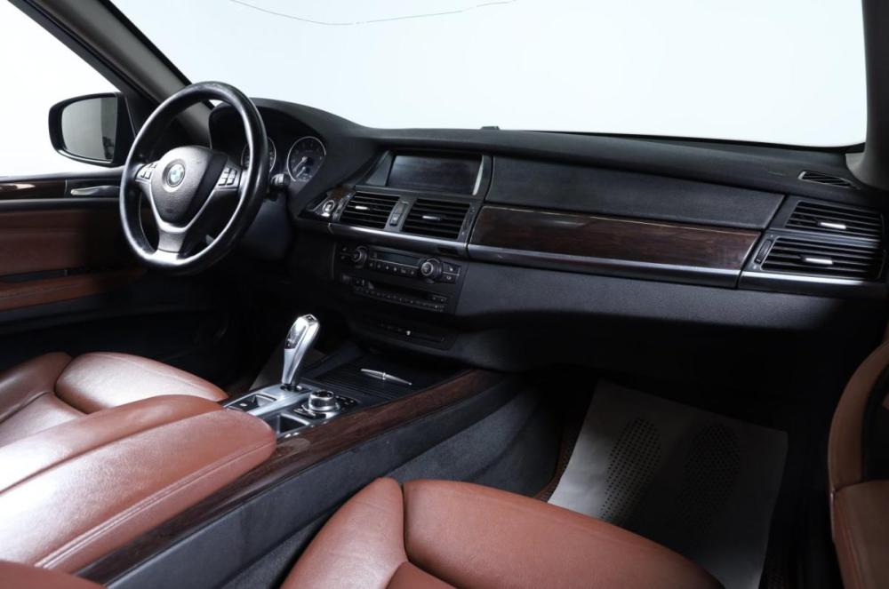 BMW X5 II (E70) Рестайлинг Новосибирск  - изображение 10