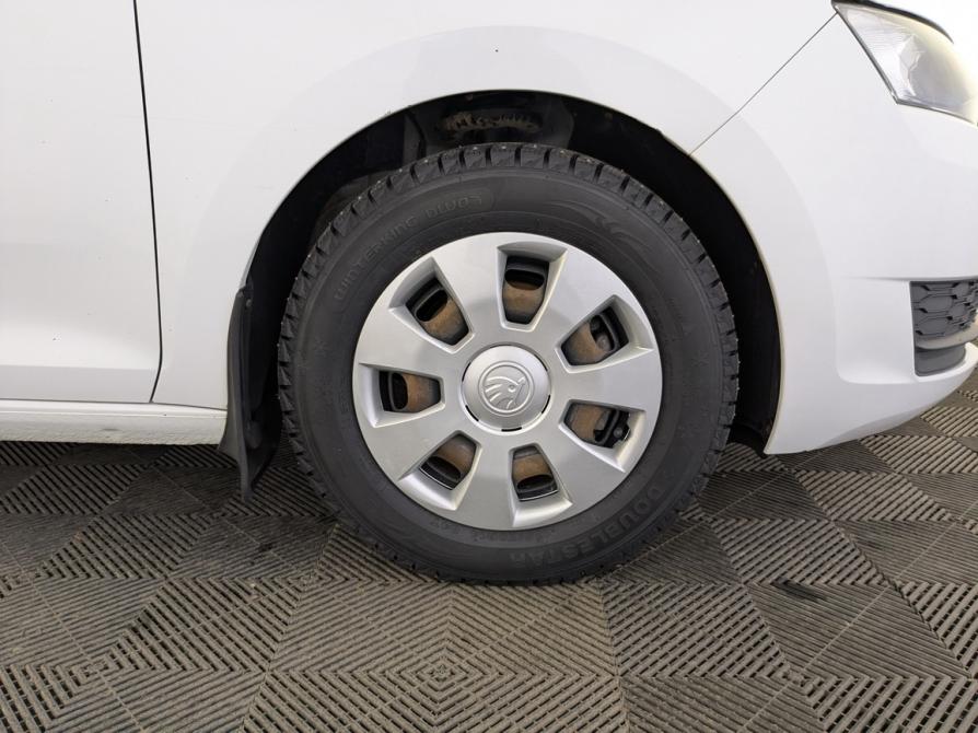 Skoda Rapid I Рестайлинг Москва  - изображение 17