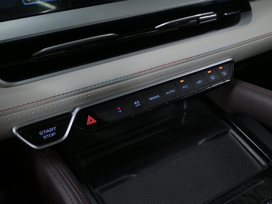 Geely Monjaro I Москва  - изображение 13