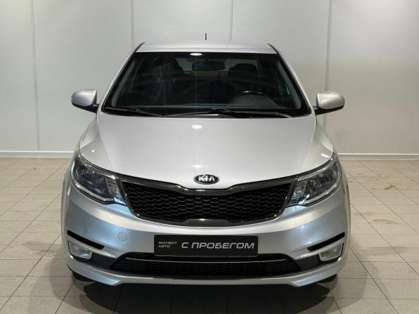 Kia Rio III Рестайлинг с пробегом 2015 года, цена 965 000 рублей, 118891 км, седан, Автокод Объявления