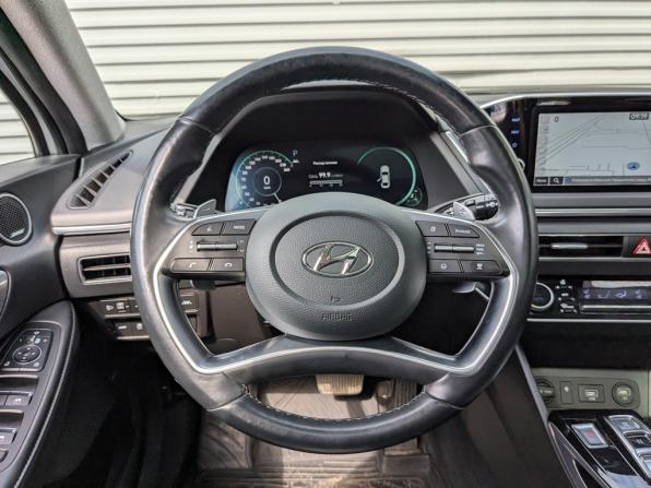 Hyundai Sonata VIII (DN8) с пробегом 2022 года, цена 2 940 000 рублей, 47846 км, седан, Автокод Объявления