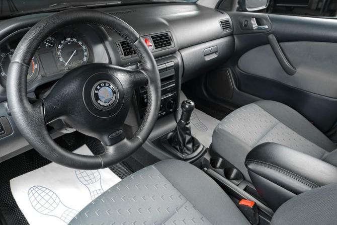 Skoda Octavia I (A4) Рестайлинг с пробегом 2009 года, цена 539 000 рублей, 311000 км, лифтбек, Автокод Объявления