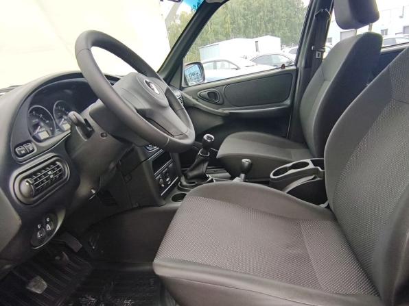 Chevrolet Niva I Рестайлинг с пробегом 2018 года, цена 750 000 рублей, 95453 км, внедорожник, Автокод Объявления