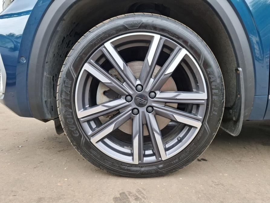 Geely Monjaro I Москва  - изображение 9
