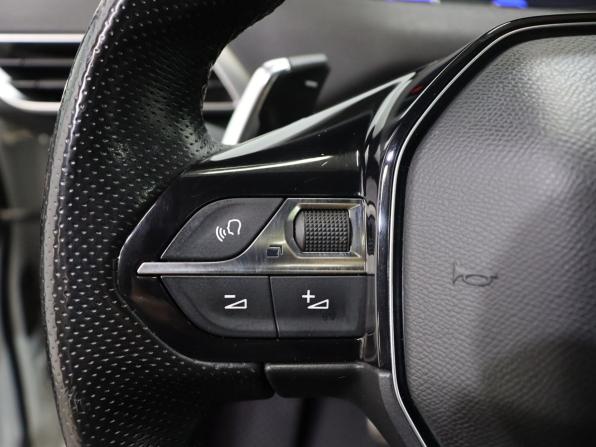 Peugeot 5008 II с пробегом 2019 года, цена 1 749 000 рублей, 183059 км, внедорожник, Автокод Объявления