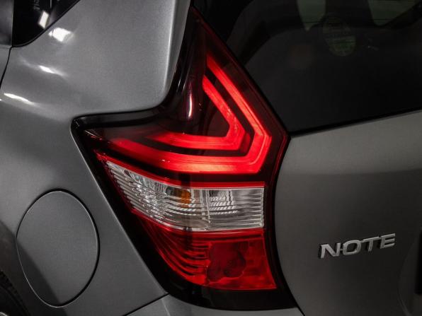 Nissan Note II Рестайлинг с пробегом 2017 года, цена 900 000 рублей, 118809 км, хэтчбек, Автокод Объявления