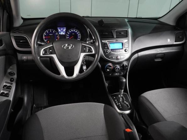 Hyundai Solaris I с пробегом 2012 года, цена 739 000 рублей, 109196 км, хэтчбек, Автокод Объявления