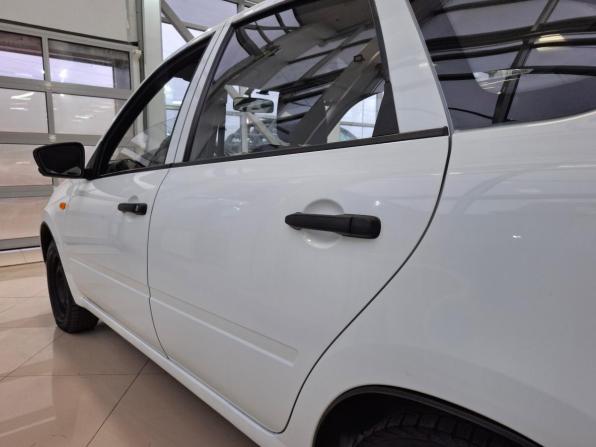Lada (ВАЗ) Granta I с пробегом 2015 года, цена 469 000 рублей, 117700 км, лифтбек, Автокод Объявления