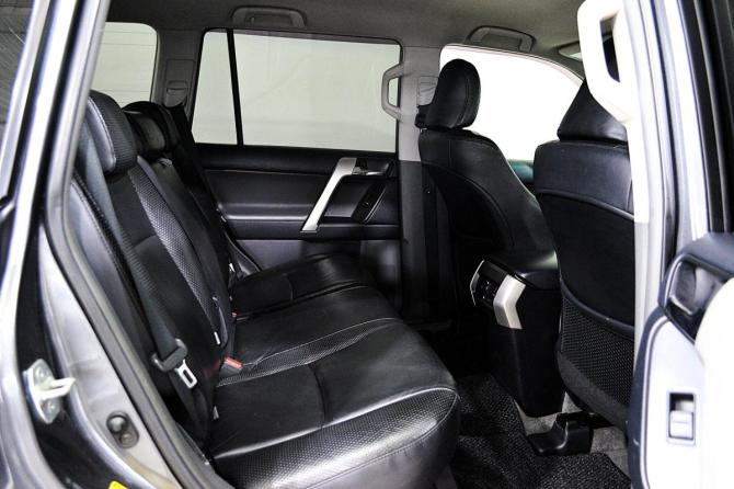 Toyota Land Cruiser Prado 150 Series с пробегом 2010 года, цена 3 050 000 рублей, 213000 км, внедорожник, Автокод Объявления