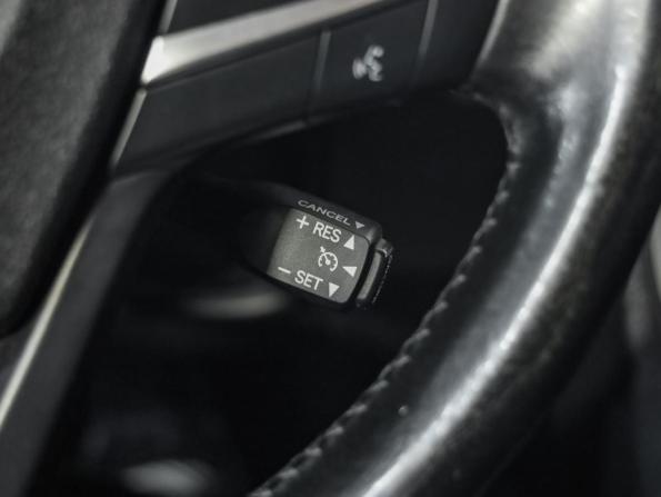 Toyota Camry VII (XV50) Рестайлинг 2 с пробегом 2017 года, цена 1 699 000 рублей, 230519 км, седан, Автокод Объявления