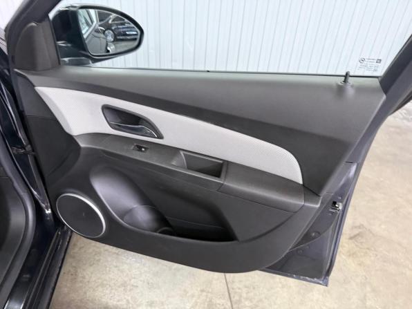 Chevrolet Cruze I с пробегом 2012 года, цена 827 000 рублей, 98376 км, хэтчбек, Автокод Объявления