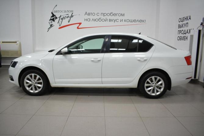Skoda Octavia III (A7) Рестайлинг с пробегом 2018 года, цена 1 789 000 рублей, 87000 км, лифтбек, Автокод Объявления