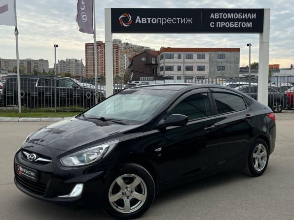 Hyundai Solaris I с пробегом 2012 года, цена 740 000 рублей, 172140 км, седан, Автокод Объявления