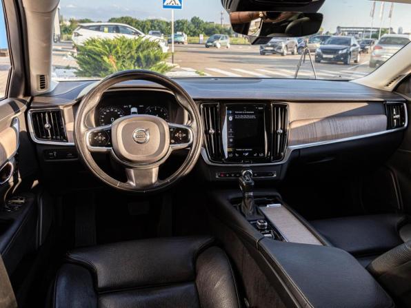 Volvo S90 II Рестайлинг с пробегом 2021 года, цена 3 569 000 рублей, 102383 км, седан, Автокод Объявления