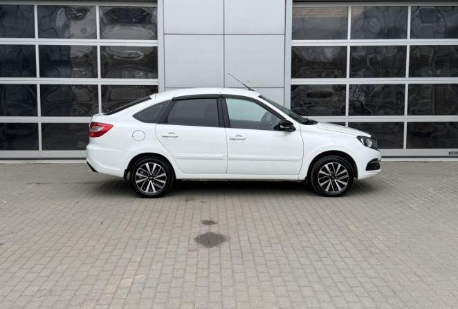 Lada (ВАЗ) Granta I Рестайлинг с пробегом 2020 года, цена 800 000 рублей, 94629 км, лифтбек, Автокод Объявления