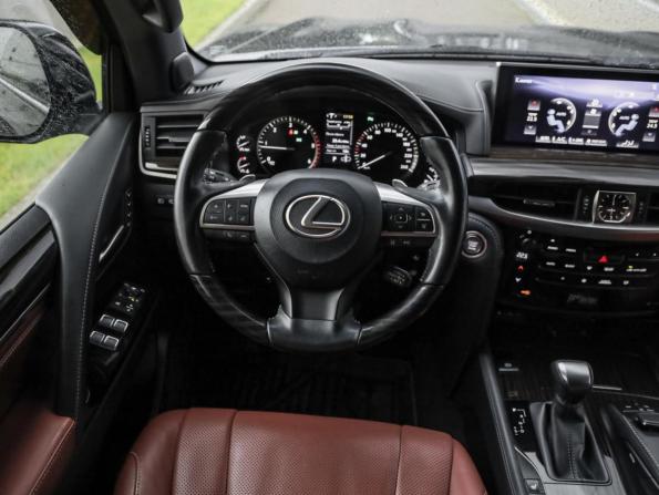 Lexus LX III Рестайлинг 2 с пробегом 2019 года, цена 7 599 000 рублей, 121321 км, внедорожник, Автокод Объявления