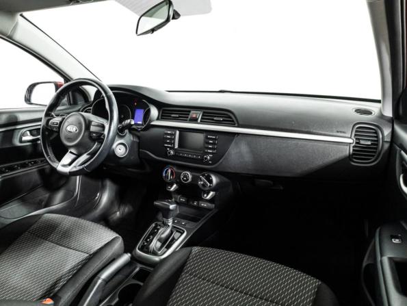 Kia Rio IV с пробегом 2018 года, цена 1 179 777 рублей, 159638 км, седан, Автокод Объявления