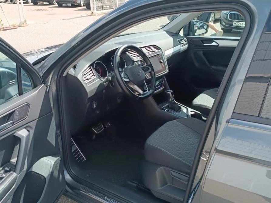 Volkswagen Tiguan II Рестайлинг Санкт-Петербург  - изображение 13