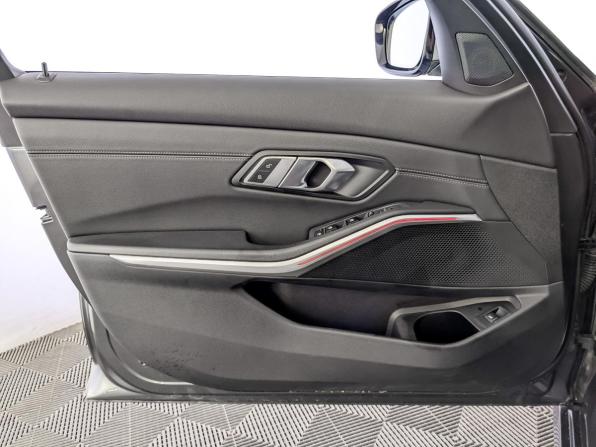 BMW 3 серии VII (G2x) с пробегом 2021 года, цена 3 550 000 рублей, 77830 км, седан, Автокод Объявления