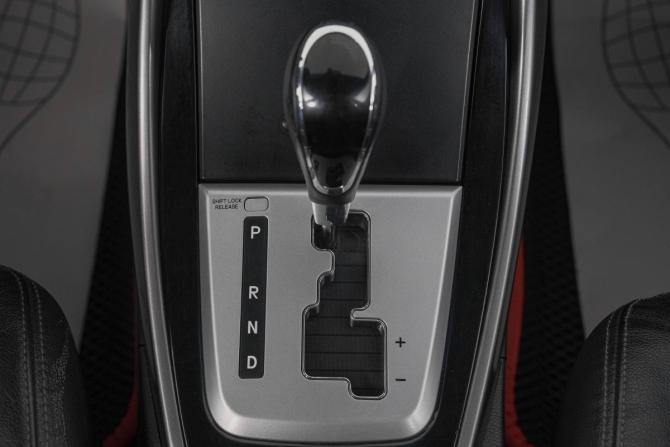 Hyundai Avante V с пробегом 2012 года, цена 949 000 рублей, 219000 км, седан, Автокод Объявления