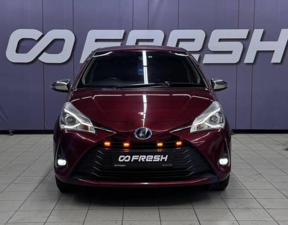 Toyota Vitz III (XP130) Рестайлинг с пробегом 2017 года, цена 1 069 000 рублей, 160752 км, хэтчбек, Автокод Объявления