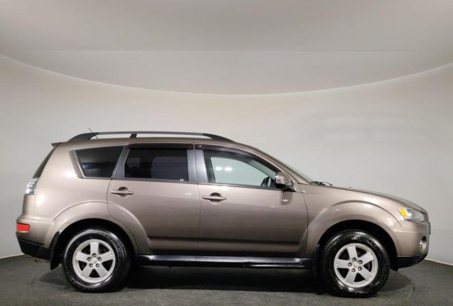 Mitsubishi Outlander II Рестайлинг с пробегом 2011 года, цена 1 150 000 рублей, 180000 км, внедорожник, Автокод Объявления