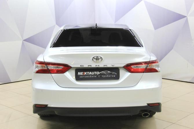 Toyota Camry VIII (XV70) с пробегом 2020 года, цена 2 795 000 рублей, 145684 км, седан, Автокод Объявления