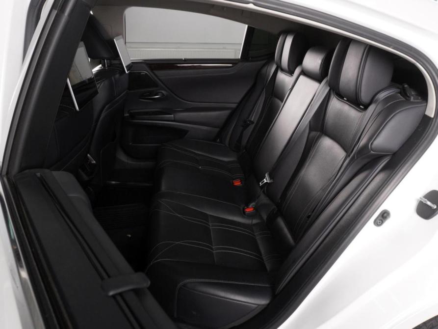 Lexus ES VII Минеральные Воды  - изображение 9