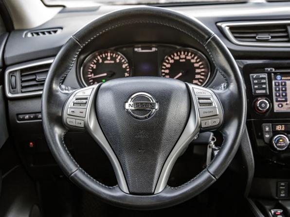 Nissan Qashqai II с пробегом 2017 года, цена 1 698 000 рублей, 111242 км, внедорожник, Автокод Объявления