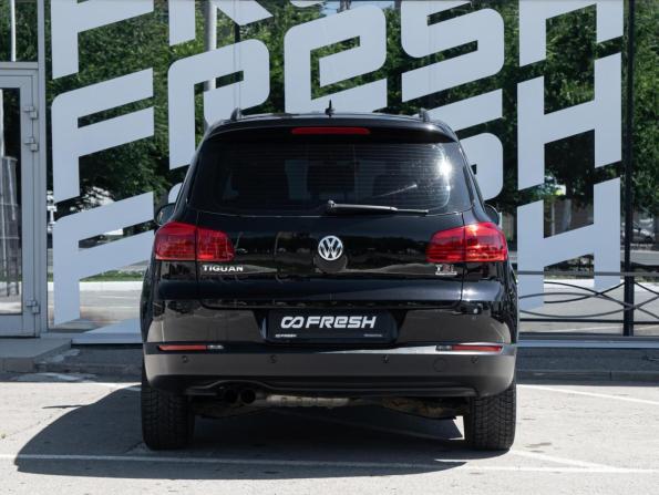 Volkswagen Tiguan I Рестайлинг с пробегом 2014 года, цена 1 279 000 рублей, 216077 км, внедорожник, Автокод Объявления