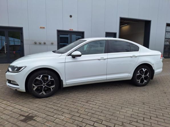 Volkswagen Passat B8 с пробегом 2017 года, цена 1 770 000 рублей, 193613 км, седан, Автокод Объявления