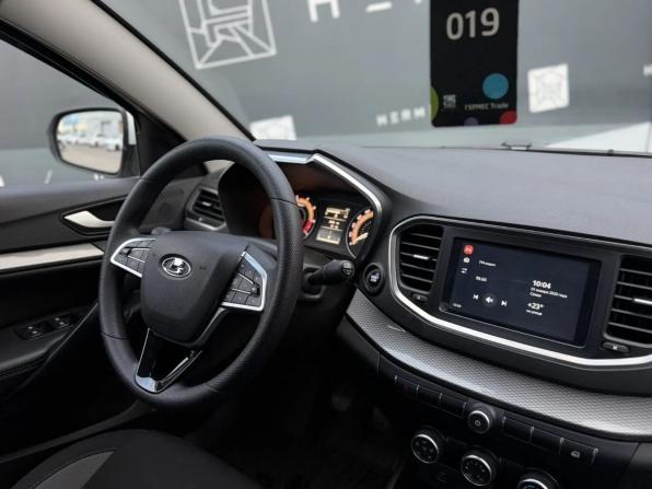 Lada (ВАЗ) Vesta I Рестайлинг (NG) с пробегом 2023 года, цена 1 270 000 рублей, 23469 км, седан, Автокод Объявления