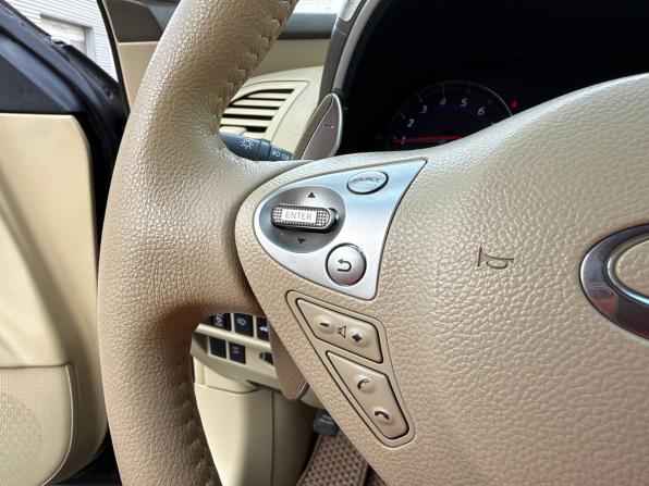 Infiniti FX II (S51) с пробегом 2011 года, цена 1 415 000 рублей, 281000 км, внедорожник, Автокод Объявления