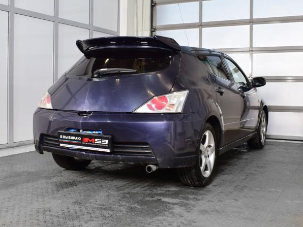 Toyota WiLL II (VS) с пробегом 2001 года, цена 487 999 рублей, 443231 км, хэтчбек, Автокод Объявления